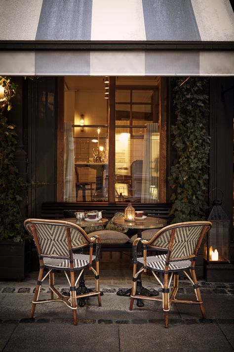 Hotel Sanders, Open Hotel, Copenhagen City, Door Table, Copenhagen Hotel, London Interior, Best Boutique Hotels, Luxury Boutique Hotel, Bistro Chairs