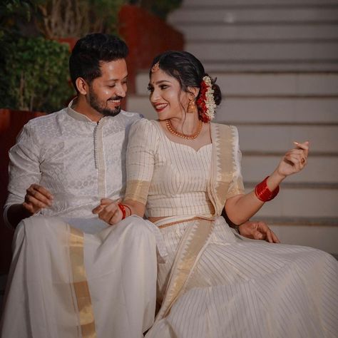 Kerala Wedding Saree Hindus, Madhuram Veppu Dress Christian, Madhuramveppu Ideas, Madhuram Veppu Dress, Christian Engagement Dress, Onam Dress Ideas, Onam Dress, Christian Wedding Dress, Onam Outfits