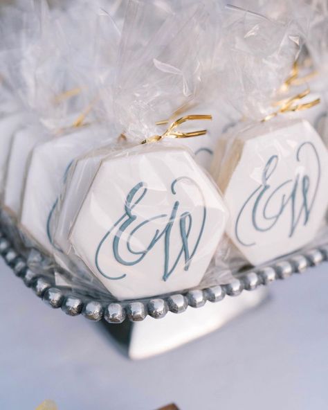 monogram wedding cookies Wedding Monogram Cookies, Engagement Cookies, Monogram Cookies, Wedding Monogram, Wedding Cookies, Custom Cookies, Monogram Wedding, Dessert Table, Special Events