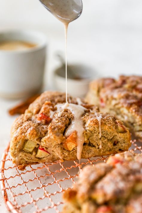 Apple Pie Scones with Cider Glaze Soft Scones, Making Apple Pie, Nut Dessert, Best Apples For Baking, Apple Scones, Cinnamon Scones, Apple And Cinnamon, Honeycrisp Apples, Happy Me