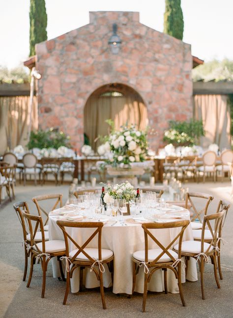 European Inspired Wedding Decor, Round Table Settings, Wedding Barns, Moodboard Wedding, Round Wedding Tables, Casual Beach Wedding, Round Table Decor, Wedding Table Seating, Chateau Wedding