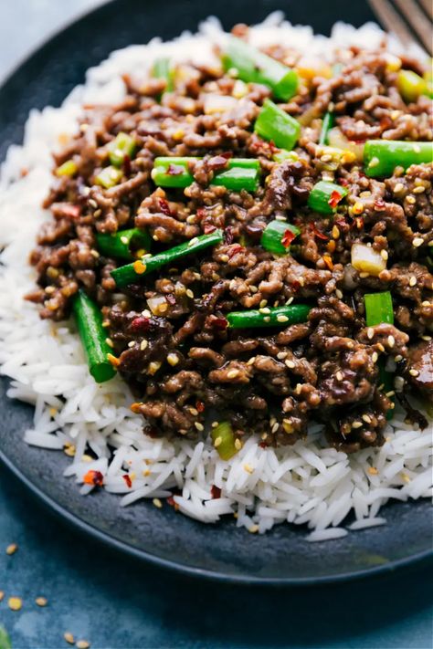 Mongolian Ground Beef (In 20-Minutes!) | Chelsea's Messy Apron Mongolian Ground Beef, Ground Beef Stir Fry, Beef Ideas, Recipes Using Ground Beef, Beef Stir Fry Recipes, Mongolian Beef Recipes, Chelsea's Messy Apron, Beef Steak Recipes, Healthy Bowls Recipes