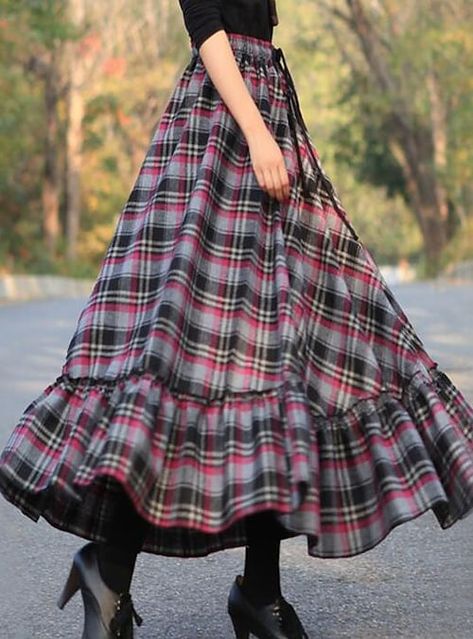 Rok Midi, Womens Long Skirt, Midi Skirt Pattern, Umbrella Skirt, Rock Outfit, Stylish Skirts, Work Skirts, Jumpsuit Outfit, Long Skirts For Women