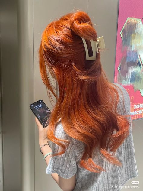 Rosette Orange Hair, Hair Styles Ginger, Ginger Hair Hairstyles, Straight Ginger Hair, Orange Red Hair Color, Ginger Hair Styles, Orange Ginger Hair, Ginger Hair Aesthetic, Tangerine Hair