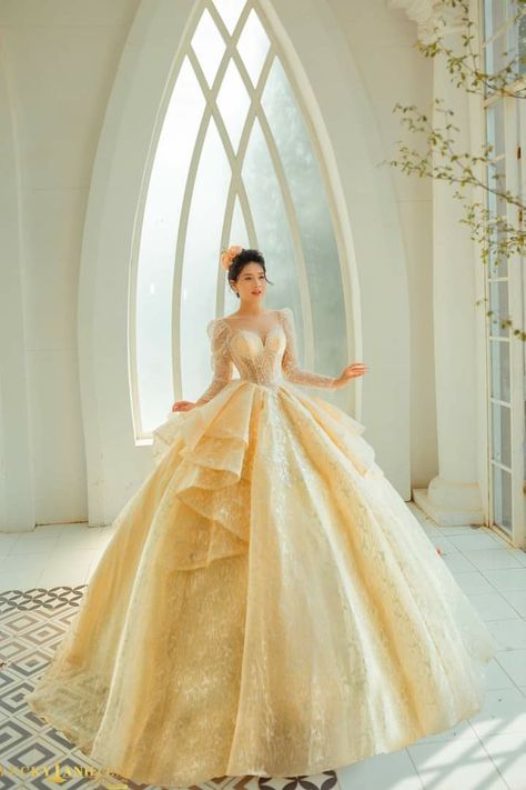 Imperial Clothing, Yellow Dresses, Gowns Wedding, Fantasy Dress, Ball Gowns Wedding, Ball Gown Wedding Dress, Birthday Dresses, Ball Dresses, Yellow Dress