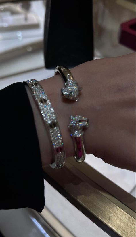 Cartier Bracelet Aesthetic, Cartier Leopard, Cartier Aesthetic, Expensive Bracelets, Cartier Diamond Bracelet, Leopard Bracelet, Jewelry Anklets, Bracelet Cartier, White Gold Diamond Bracelet