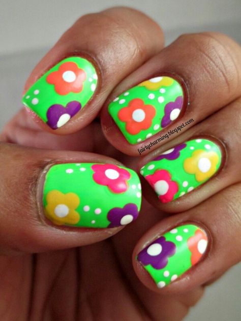 Flower power Cute Nail Colors, Fingernail Designs, Hippie Nails, Neon Flowers, Family Emergency, Crazy Nails, Great Nails, Nail Art Kit, Toe Nail Designs