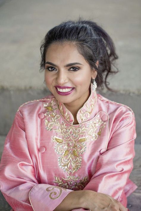 Nashville Makeup, Maneet Chauhan, Mumbai Street Food, Food Network Star, Fitness Icon, Iron Chef, Chaat Recipe, Hair Artist, James Beard