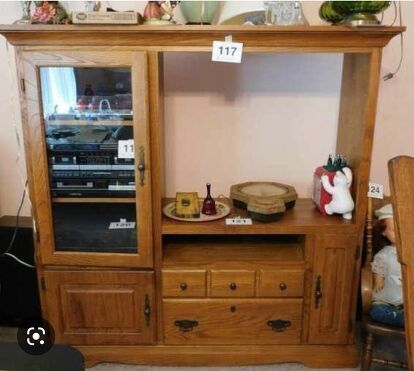 Old Tv Stand Makeover, Repurposed Tv Stand, Tv Cabinet Repurpose, Repurposed Entertainment Center, Girls Armoire, Old Tv Consoles, Oak Entertainment Center, Old Tv Stands, Rustic Entertainment Center