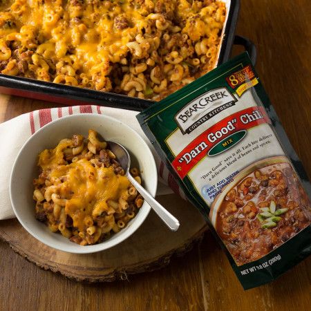 "Darn Good" Chili Mac is easy to make and sure to become a family favorite. Darn Good Chili, Bear Creek Soup, Chili Mac Recipe, Camp Food, Chili Mac, Bear Creek, Creamy Potato, Potluck Recipes, Chili Recipe