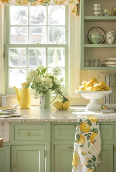 Kitchen With Yellow Accents, Yellow And Green Kitchen, Green And Yellow Kitchen, Lemon Themed Kitchen, Aesthetic Kitchen Ideas, Yellow Country Kitchens, Grandma Kitchen, Organiser Cucina, Ivy Cottage