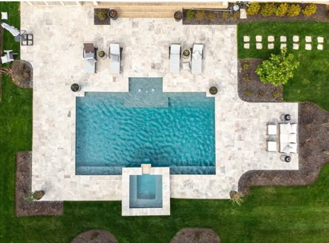 Freeform Pool With Spa, Florida Pool Patio Ideas, Backyard Cement, Backyard Garden Design Ideas, Arizona Pools, Pool With Spa, Pool House Cabana, House Layout Ideas, Luxury Pools Backyard