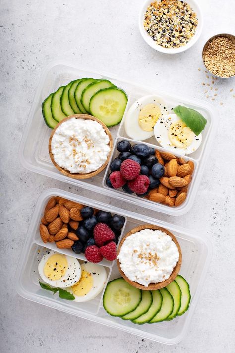 Wellness Meals, Low Calorie Meal Prep, Prep Snacks, Low Calorie Meal, Noom Recipes, Healthy Eating Inspiration, Snacks Under 100 Calories, Meal Prep Snacks, Snack Boxes