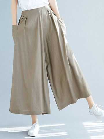 I found this amazing Casual Solid Color Plus Size Wide Leg Pants with Pockets with US$25.99,and 14 days return or refund guarantee protect to us. --Newchic Plus Size Wide Leg Pants, Oversized Sweatpants, Mode Hippie, Women Cargo Pants, Plus Size Pants, Women Cargos, Pantalon Large, Vintage Pants, Pants Design