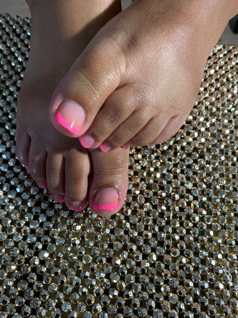 Pink French Pedicure Ideas, Prom Toenail Ideas, Pink Tip Pedicure, Colorful French Pedicure, Pink Tip Toe Nails, Aura Toe Nails, Pink French Toe Nails, Hot Pink French Tip Toes, Shellac Toenails