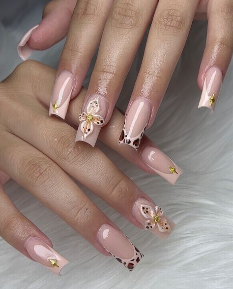 Nail dump pt.4🌟 swipe to see more sets>>> #batonrougenailtech #nails #nailinspo #explore #explorepage #donebyhai #nailinspo2024 #225nailtech #2024nails #nailsofinstagram #nails #nailstagram #nailsnailsnails #nailsoftheday #nailinspiration #birthdaynails #naildesigns #summernails #summernails2024 #naildump Cali Nails, Baddies Nails, Girly Acrylic, Simple Acrylic, Birthday Nails, Nails Inspo, Long Acrylic Nails, Nails Ideas, Nail Tech