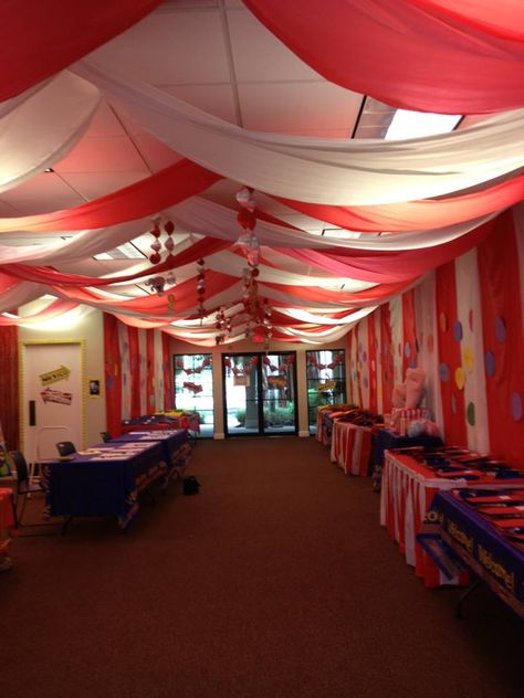 Our children were welcomed to the Big Top of the Everywhere Fun Fair Opening Day at St. Mary's Episcopal Church, Stuart, FL www.stmarys-stuart.org Circus Curtain Backdrop, Big Top Decorations, Circus Cubicle, Circus Entrance Decoration, Carnival Graduation Party Ideas, Circus Big Top, Fun Fair Themed Party, School Fun Fair Ideas, Circus Theme School Hallway