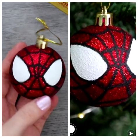 Diy Spiderman Ornaments, Spiderman Christmas Tree, Paint Spiderman, Spiderman Ornament, Superhero Ornaments, Marvel Christmas, Spiderman Christmas, Clear Christmas Ornaments, Disney Diy Crafts