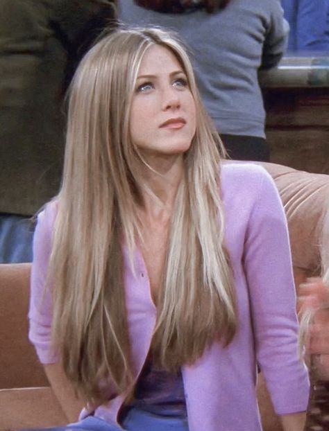 Rachel Green Hair Blonde, Jennifer Anniston Make Up, Jennifer Anniston Hair Friends, Rachel Green Aesthetic Icon, Jennifer Aniston Blonde Hair, Rachel Green Hair Long, Jennifer Anniston Hair Color, Rachel From Friends Hair, Rachel Green Long Hair