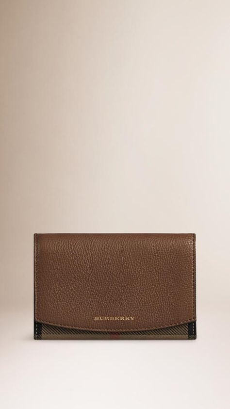 Burberry House Check And Leather Continental Wallet Tan House, Fragrances For Women, British Outfits, Burberry Wallet, Small Wallet, Leather Interior, Bags Accessories, Smooth Leather, Continental Wallet