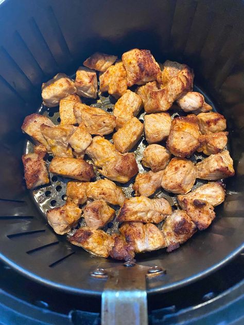 These Air Fryer Pork Bites are delicious and so easy to cook up! The pork comes out of the air fryer perfectly browned and tender. Pork Bites in the Air Fryer You'll love this recipe for easy pork bites that come out perfectly cooked every time. They are flavorful and cooked through just right. You can use these pork bites in a number of recipes, like kabobs, fajitas, protein bowls, or on top of pasta... just to name a few. Or you can serve with dipping sauces for an appetizer or main course. Pork Pieces Recipes, Air Fryer Chicken Bites, Pork Kabobs, Boneless Pork Roast, Boneless Pork Ribs, Pork Bites, Air Fryer Pork, Bbq Pork Chops, Healthy Air Fryer