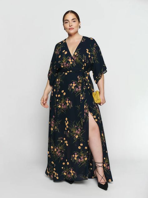 Plus Size Clothing - Dresses & More | Reformation Wedding Guest Plus Size, What To Wear Summer, Navy Blue Bridesmaids, Texas Garden, Wedding Guest Outfit Ideas, Curated Wardrobe, Plus Size Inspiration, Navy Blue Bridesmaid Dresses, Linen Joggers