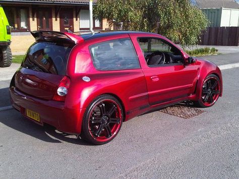 #renault clio Clio Campus, Clio Sport, Vw Golf 3, Chevy Cobalt, Tuning Cars, Toyota Aygo, Used Engines, Audi A8, Body Kits