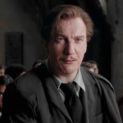 Remus Lupin Icons, Remus Lupin Moony, Remus Lupin Aesthetic, Lupin Harry Potter, David Thewlis, Harry Potter Icons, The Prisoner, The Prisoner Of Azkaban, Hogwarts Aesthetic