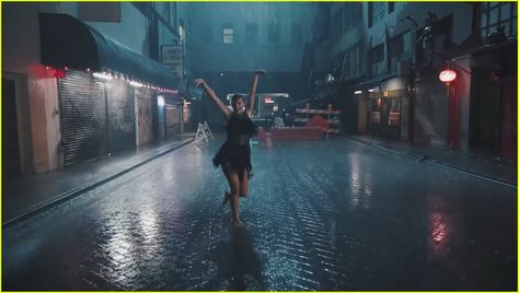 Delicate Taylor Swift, Delicate Taylor, Taylor Swift Delicate, Taylor Swift Music Videos, Taylor Swift New, O2 Arena, State Of Grace, Taylor Swift Music, Editorial Magazine