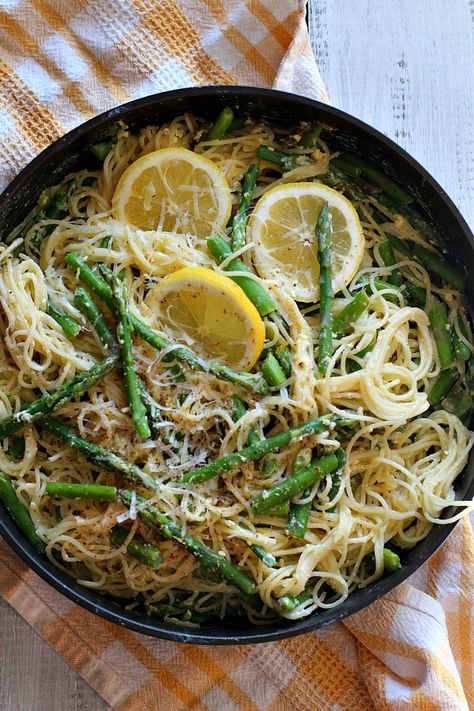 Chicken Angel Hair Pasta, Light Pasta Sauce, Angel Hair Pasta Recipes, Pasta With Asparagus, Lemon Pasta Recipes, Lemon Cream Sauce, Spring Recipes Dinner, Lemon Cream Sauces, Oyster Roast