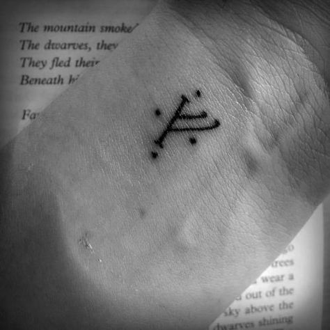 Hobbit Tattoo, Tolkien Tattoo, Lost Tattoo, Lotr Tattoo, Lord Of The Rings Tattoo, Ring Tattoos, Gandalf, Skin Art, Piercing Tattoo