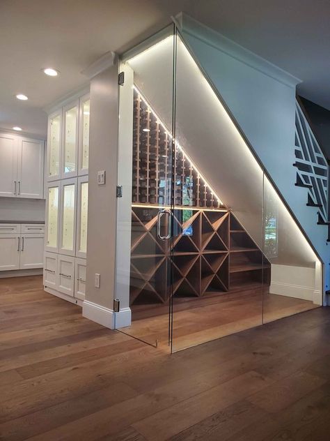 Under Staircase Wine Cellar, Under Stairs Bar, Wine Cellar Ideas, Under Stairs Wine Cellar, Space Saving Ideas For Home, Stairs Modern, Wine Room Design, تحت الدرج, Stair Ideas