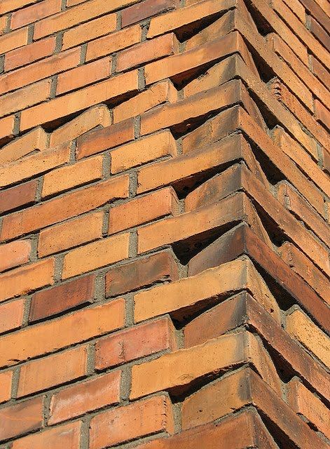 Obtuse angled brick corner in Helsinki, Uusimaa, Finland Brick Images, Brick House Designs, Brick Works, Brick Cladding, Brick Detail, Brick Art, Brick In The Wall, Brick Masonry, Brick Texture