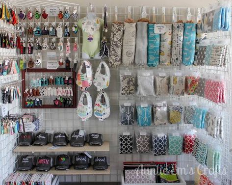 Sewing Easter Projects, Craft Fair Booth Display, Craft Show Booths, Craft Show Booth, Pvc Pipe Crafts, Digital Media Design, Craft Fairs Booth, Bazaar Ideas, Craft Fair Displays