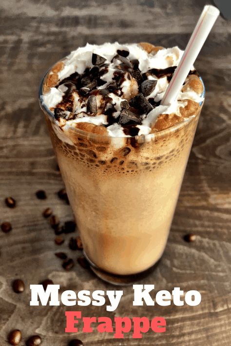 Keto Frappe, Desserts In Shot Glasses, Monster Milkshakes, Chocolate Touch, Low Carb Protein Shakes, Keto Breakfast Smoothie, Frappe Recipe, Future Chef, Keto Shakes