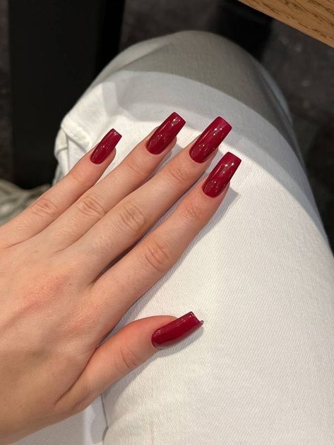 Uñas Kylie Jenner, Long Red Nails, Long Square Nails, Red Acrylic Nails, Simple Acrylic Nails, Nail Candy, Classy Acrylic Nails, Acrylic Nails Coffin Pink, Red Nail