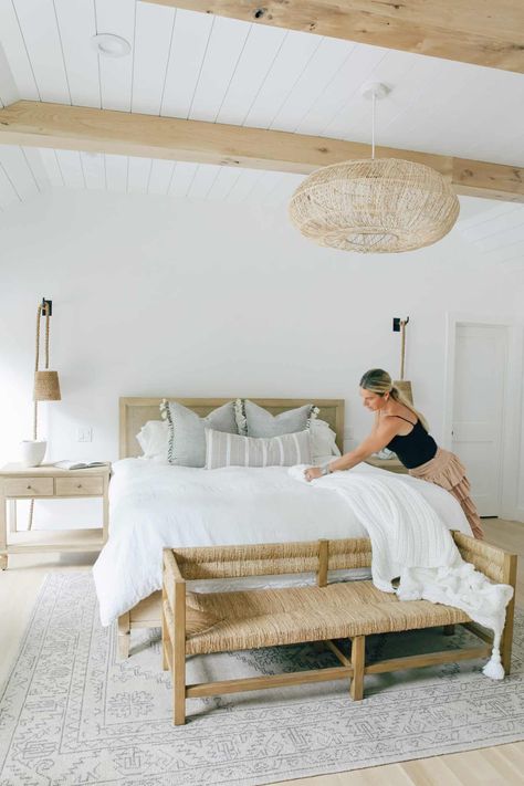 "Forever Farmhouse" - Coastal interior design project - GLDESIGN Walnut And White Bedroom, Wood Beam Ceiling Bedroom, High Ceiling Decorating Bedroom, Bedroom White And Wood, Bedroom With Beams, Tall Ceiling Bedroom, Coastal Primary Bedroom, Bedroom Wood Ceiling, Exposed Beams Bedroom