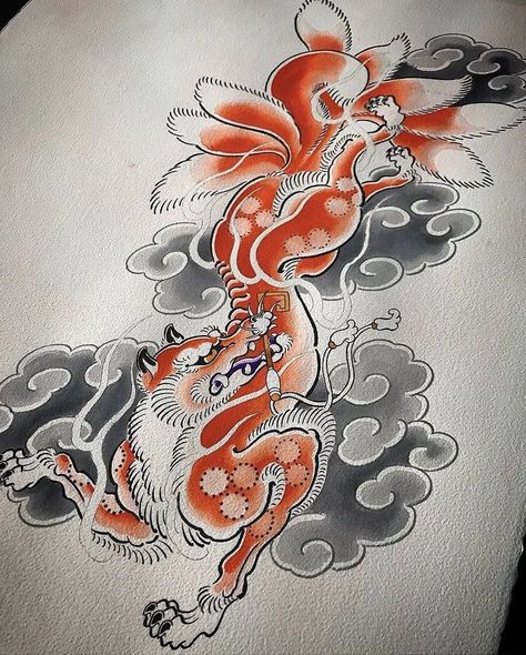 Traditional Japanese Fox Tattoo, Kitsune Traditional Art, Kitsune Japanese Art, Kitsune Japanese Tattoo, Japanese Fox Tattoo, Kitsune Tattoo, Traditional Japanese Tattoo Flash, Tattoo Japanese Style, Fox Tattoo Design