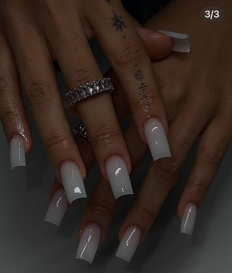 Medium Length Classy Nails, Graduation Picture Nails, Medium Length Nails Ideas, Baddie Nails Coffin Medium, Medium Length French Tip Acrylic Nails, Light Grey Nail Ideas, Nail Designs Mid Length, Coffin Nails Medium Length, Simple Medium Acrylic Nails