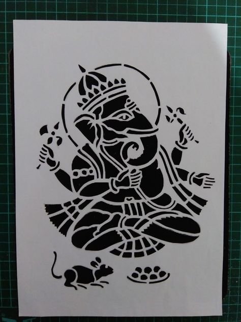 Sanji Art Mehndi, Sanghi Art, Ganpati Poster, Sanjhi Art, Buddha Tattoo Design, Ganesha Drawing, Cross Stitch Fruit, Gold Foil Art, Ancient Greek Art