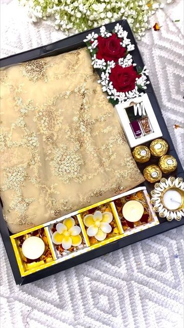 wardrobe luxury by Shreya on Instagram: "Gifts for bhaidooj/sister/diwali ✨🎁🌟.To buy wtsapp 8851109873 /dm or visit link in bio Gifts for her/gifts/diy/gift packing ideas/gifts/handmade\myglamm #sarees #trendingreels #viral #diy #sareelove #creative" Gift Packing Ideas, Farewell Sarees, Diwali Gift Hampers, Diary Diy, Packing Ideas, Gift Packing, Net Saree, Diwali Gifts, For Her Gifts