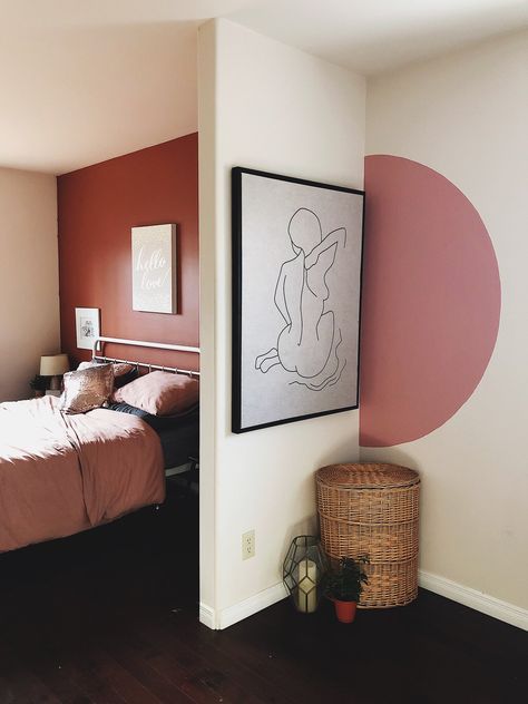 Trending: Graphic Color Blocked Walls — Blog — Design Confetti Colour Blocking Walls Bedroom, Color Blocking Wall Paint, Colour Block Walls, Colour Blocking Interior, Color Block Wall, Wall Color Combination, Interior Design Color, Wall Paint Designs, Colour Blocking