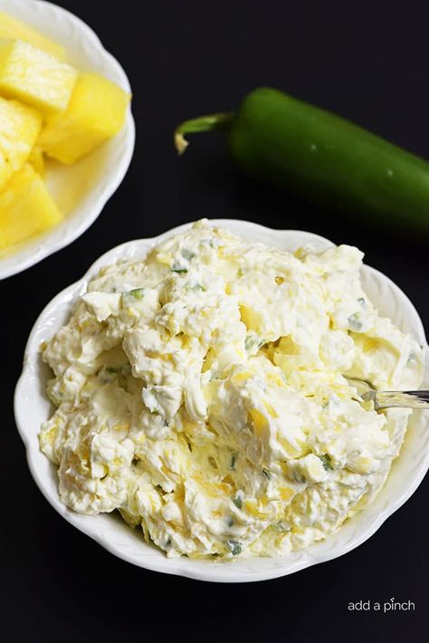 Pineapple Jalapeno Cream Cheese Spread - This quick and easy recipe comes together in a snap with just four ingredients! This sweet and spicy cream cheese spread is perfect for sandwiches, wraps, crackers or bagels! // addapinch.com Jalepeno Pineapple Dip, Jalapeño Pineapple Dip, Pineapple Jalapeno Cream Cheese Dip, Shmear Recipe, Pineapple Jalapeno Dip, Bread Spreads Appetizers, Jalapeno Jelly Cream Cheese Dip, Bread Spread Recipes, Cream Cheese Board Ideas