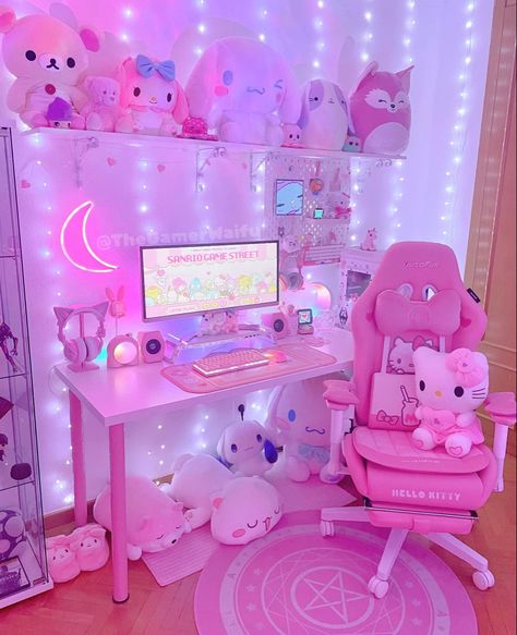 Rio Characters, Razer Kraken Kitty, Kitty Headphones, Cat Ear Headset, Gaming Girl, Games Room Inspiration, Gaming Bedroom, Hello Kitty Bedroom, Pink Games