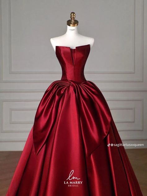 Elegant Christmas Dress Women, Christmas Dress Women, Women Dresses Classy, Fancy Dresses Long, Evening Dress Floor Length, Elegant Dresses Classy, Fashion Illustration Dresses, Pretty Prom Dresses, Satin Prom Dress