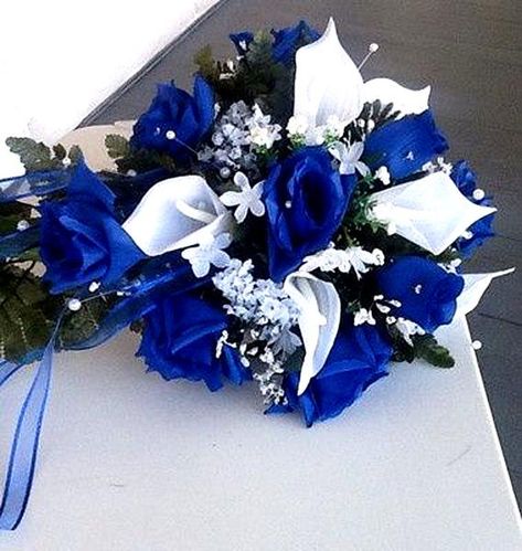 Bride Car, Blue Bouquets, Royal Blue Wedding Theme, Lilac Wedding Bouquet, Blue Wedding Decorations, Blue Weddings, Royal Blue Wedding, Lilac Wedding, Blue Themed Wedding