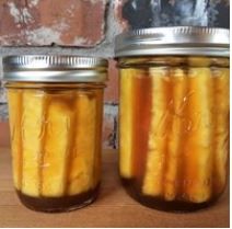 Spicy Pickled Pineapple, Pickled Pineapple Recipe, Pickled Pineapple, Pickle Recipes Homemade, Food Basics, Apple Recipes Healthy, Crab Salad Recipe, Canned Foods, Pineapple Recipes