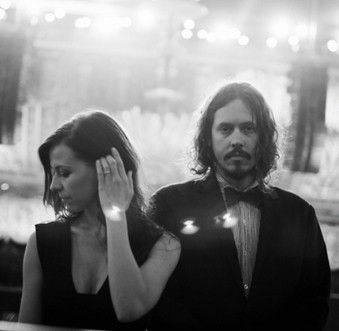 The Civil Wars. Love "Barton Hollow." The Civil Wars Aesthetic, Songs About Love, Duo Photos, John Paul White, Cruel Beauty, The Civil Wars, Joy Williams, Friday Im In Love, Civil Wars