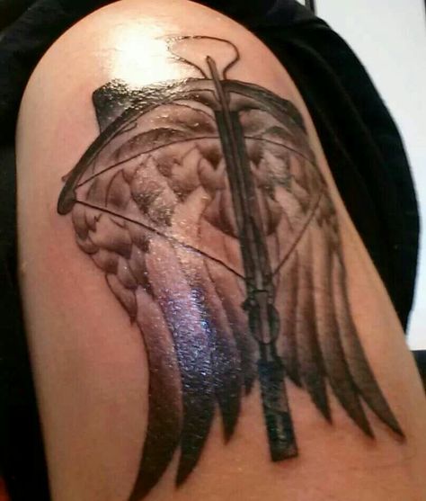 Daryl Dixon Crossbow & Wings Tattoo Dead Tattoo Ideas, Nice Tatoos, Walking Dead Tattoo, Nerd Tattoos, Dead Tattoo, Nerd Tattoo, Walking Dead Daryl, Bow Tattoo, Meaningful Tattoo