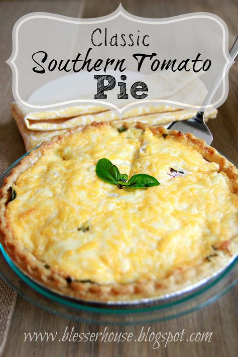 Classic Southern Tomato Pie — As much as I love a great BLT, there are only so many I can eat in a day, & it hardly puts a dent in our supply. Before we can eat them, half of them go bad. So what to do with that huge pile of juicy beauties? Make a drool-worthy Classic Southern Tomato Pie! Vegetable Pies, Vegetable Tarts, Pallet Benches, Vegetable Casseroles, Southern Tomato Pie, Savoury Slice, Tomato Pie Recipe, Impossible Pie, Savoury Pies